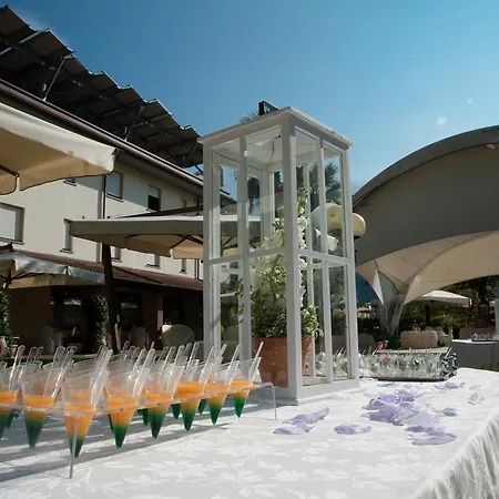 Hotel 2 Magnolie Piancogno