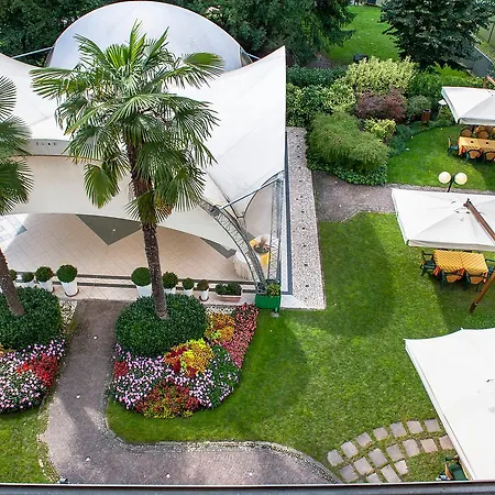 2 Magnolie מלון Piancogno